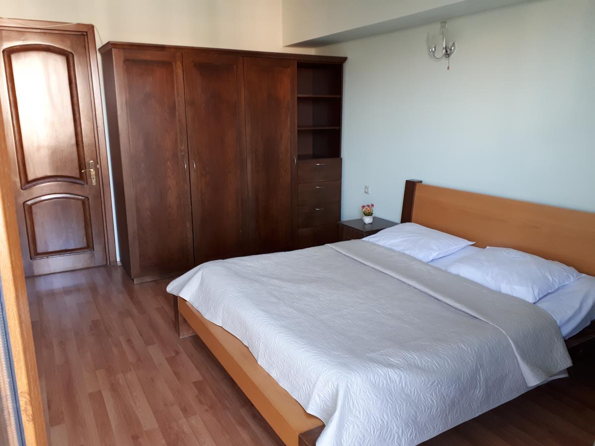 Apartment Archil Batumi Zewnętrze zdjęcie